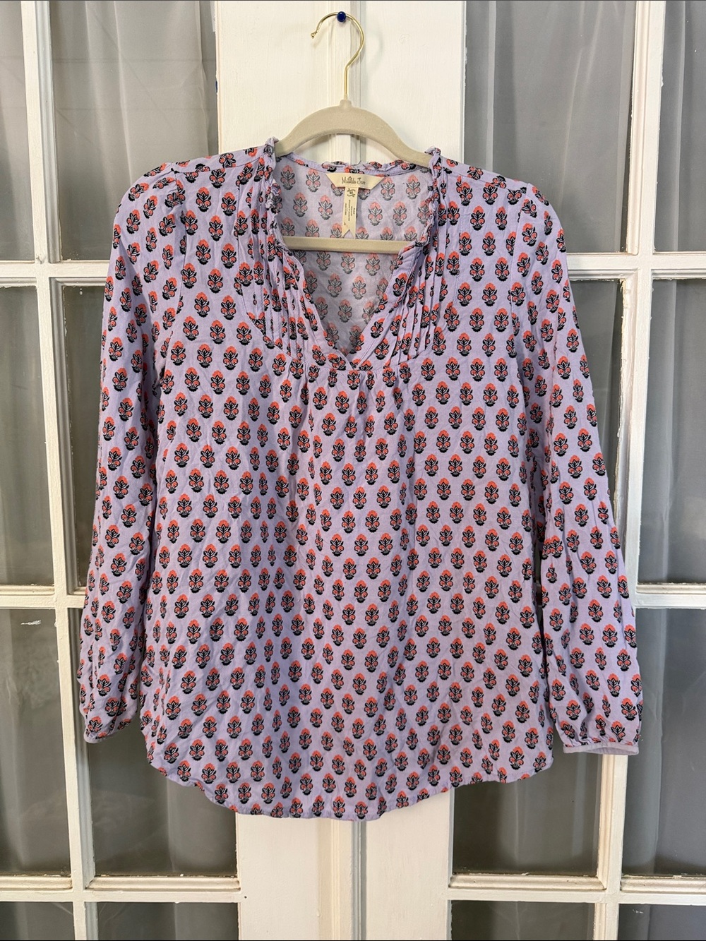Matilda Jane Lavender Floral-Print Split V-Neck Blouse Top Size M
